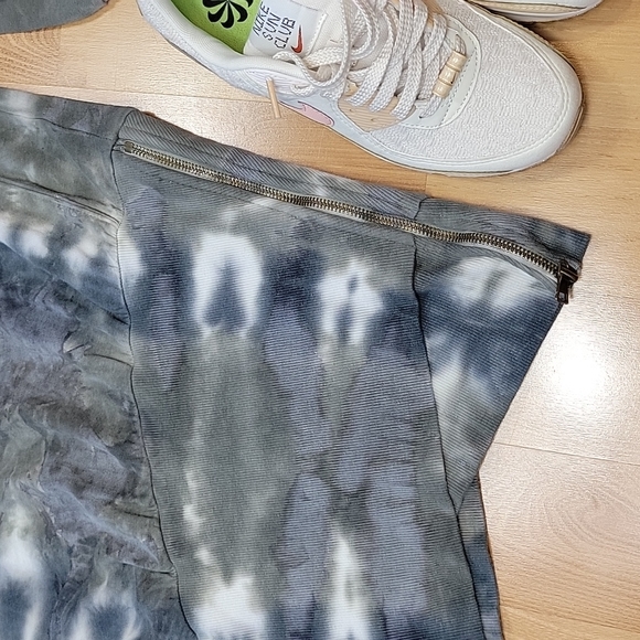 Young Fabulous & Broke Tie Dye Sweatshirt Dress - Picture 7 of 11